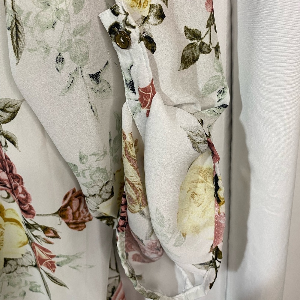 Rue21 Long Convertible Sleeve Full Zip Top Blouse Women’s Size 3X Floral Rose - Picture 5 of 9